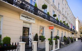 Easyhotel Victoria London